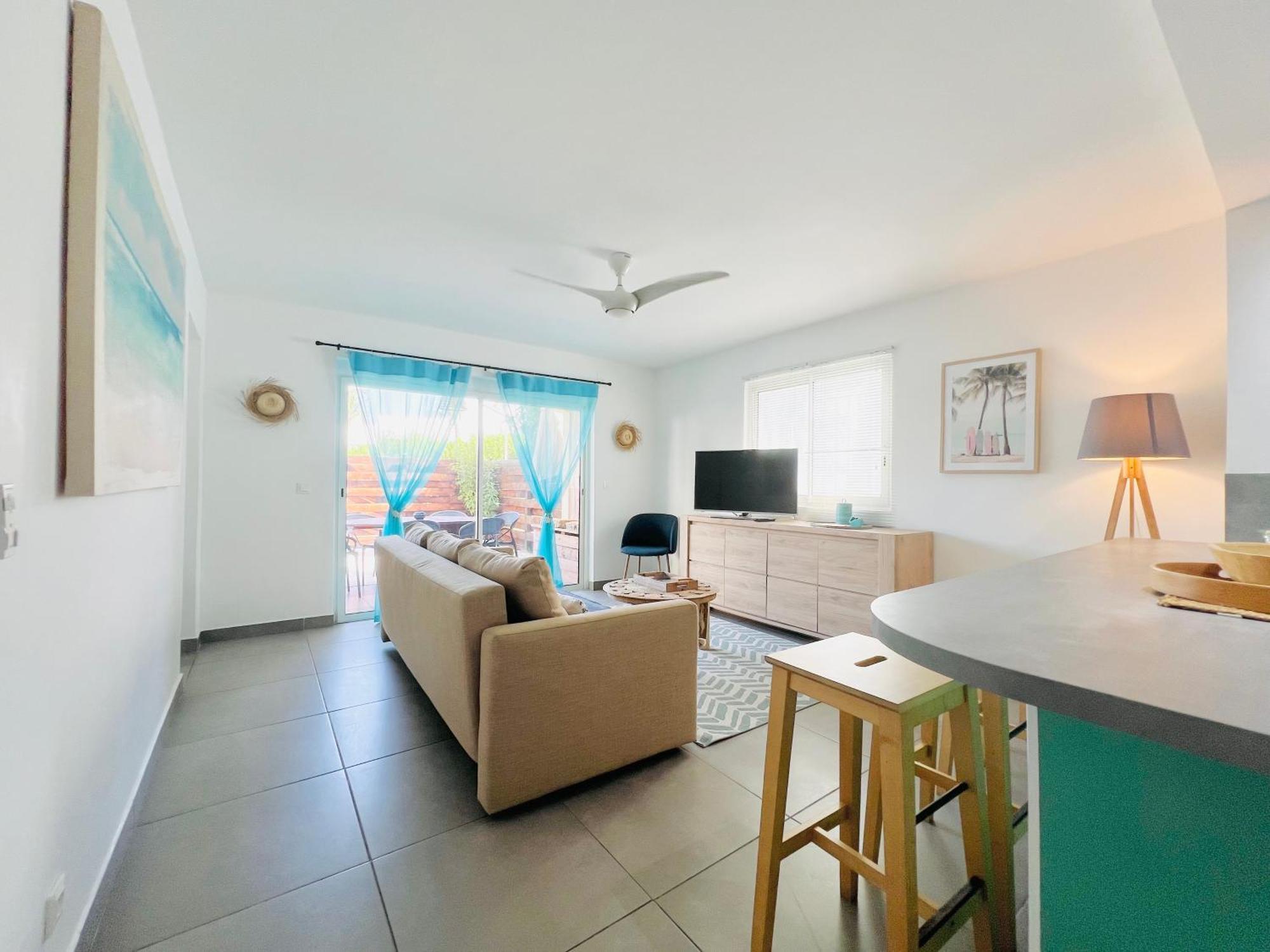 Blue Wave - 2 Bedrooms - Orient Beach! Quarter of Orleans Exterior photo